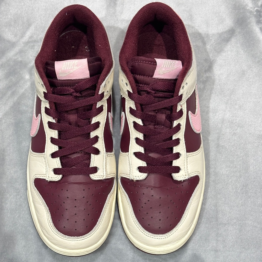 Nike Dunk Low Premium Valentine's Day (2023)